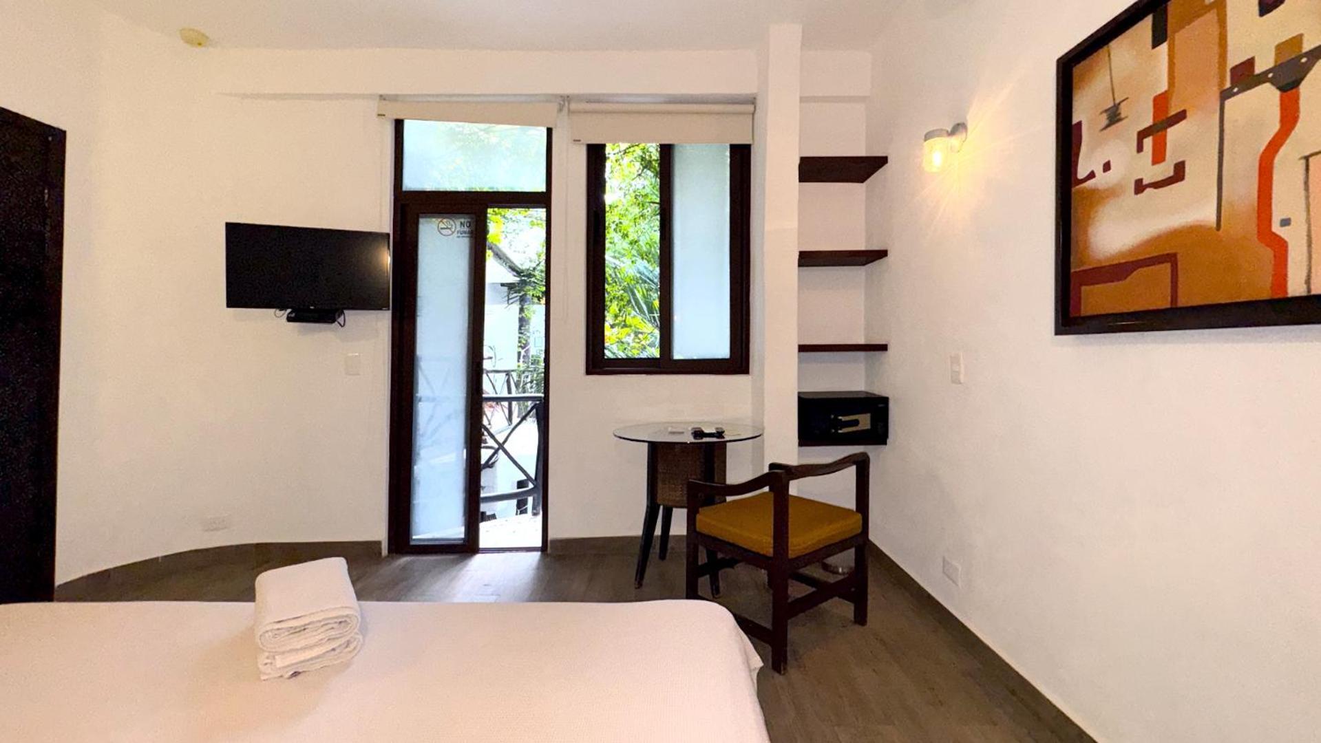Siesta Fiesta Hotel Adults Only - 5Th Avenue Playa del Carmen Exterior foto